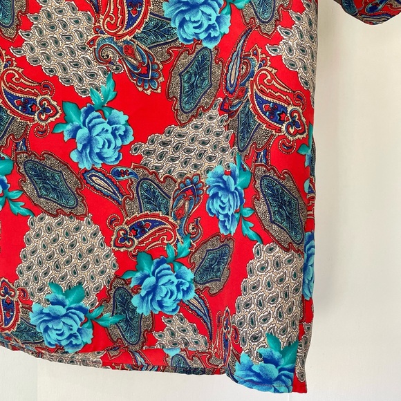 🎈🎈Notations Vintage Red Pattern Blouse - Picture 2 of 7